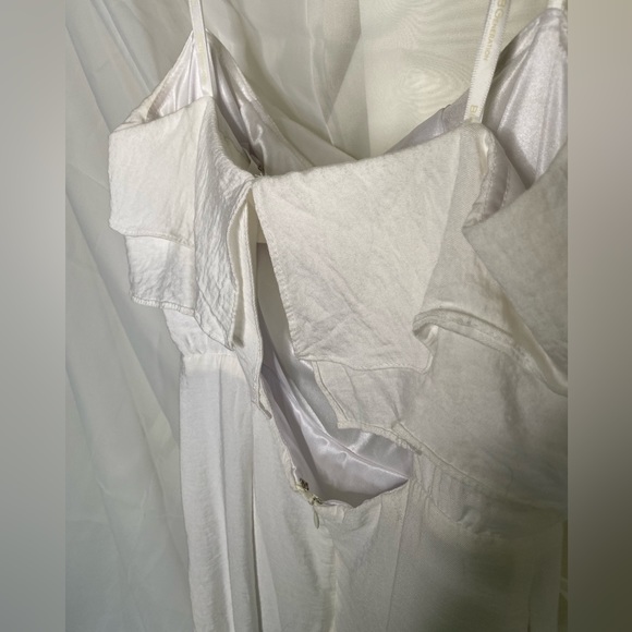 BCBGeneration Strapless Cotton Cutout Dress Flowy Open Back Size 2 - Picture 7 of 7